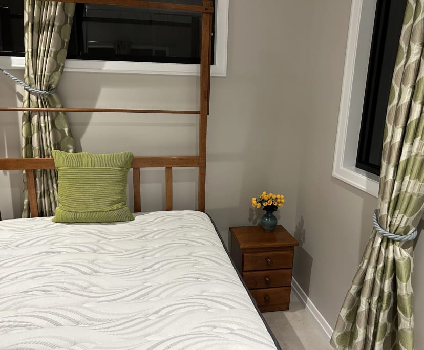 $390, Share-house, 4 bathrooms, Highgate Hill QLD 4101