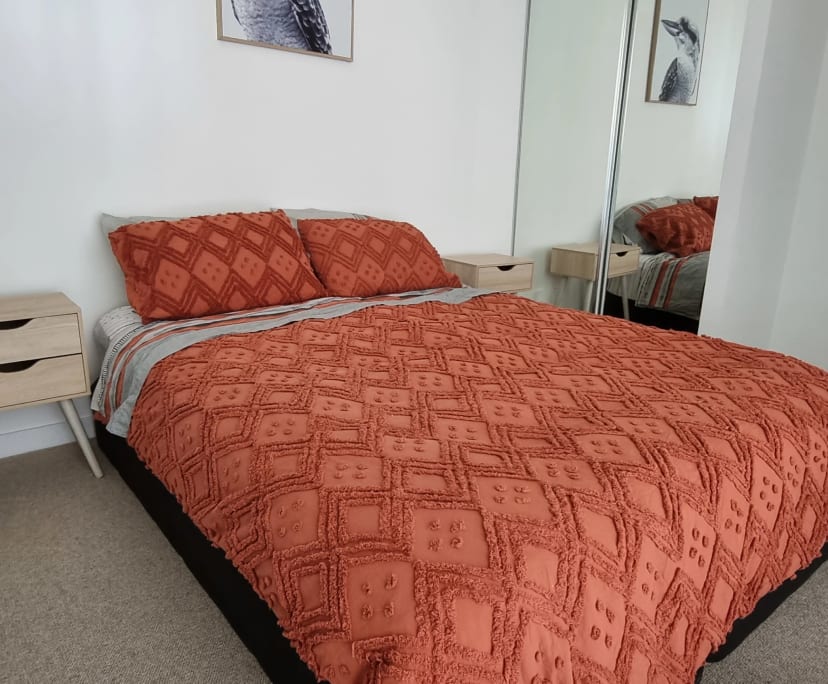 Furnished room in a flatshare