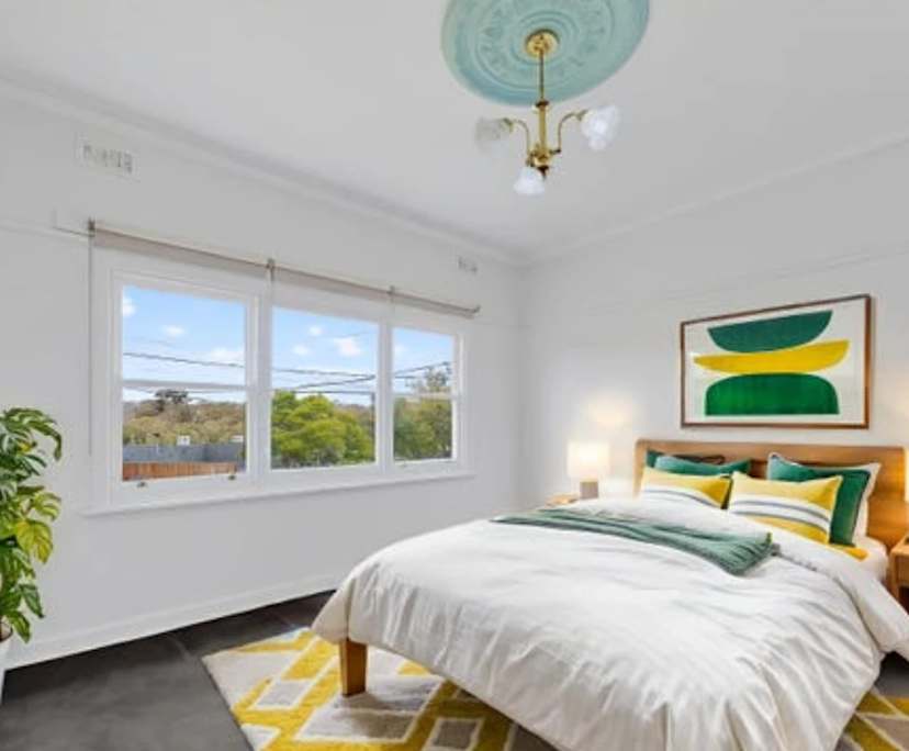 Furnished room in a share house