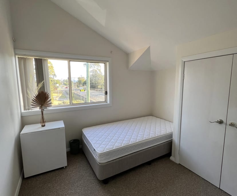 $220, Share-house, 3 bathrooms, Tregear NSW 2770