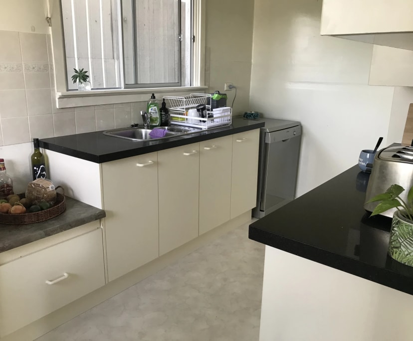 Room for Rent in Warners Bay, Newcastle 185, Unfu...