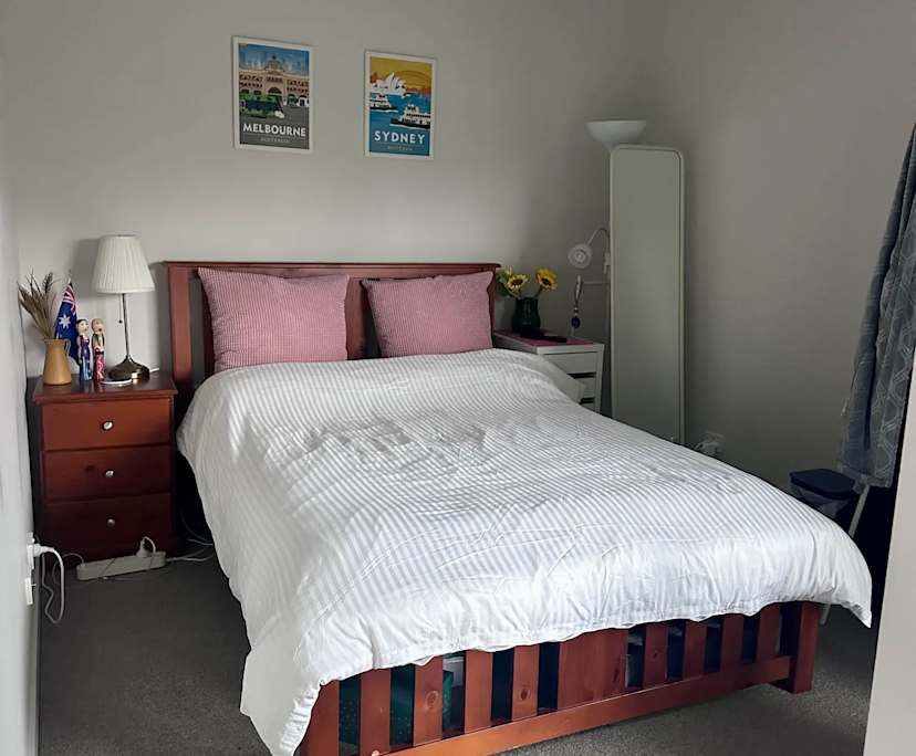 Unfurnished room with own bathroom