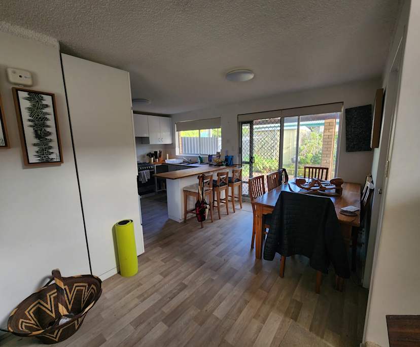 Room in a share house