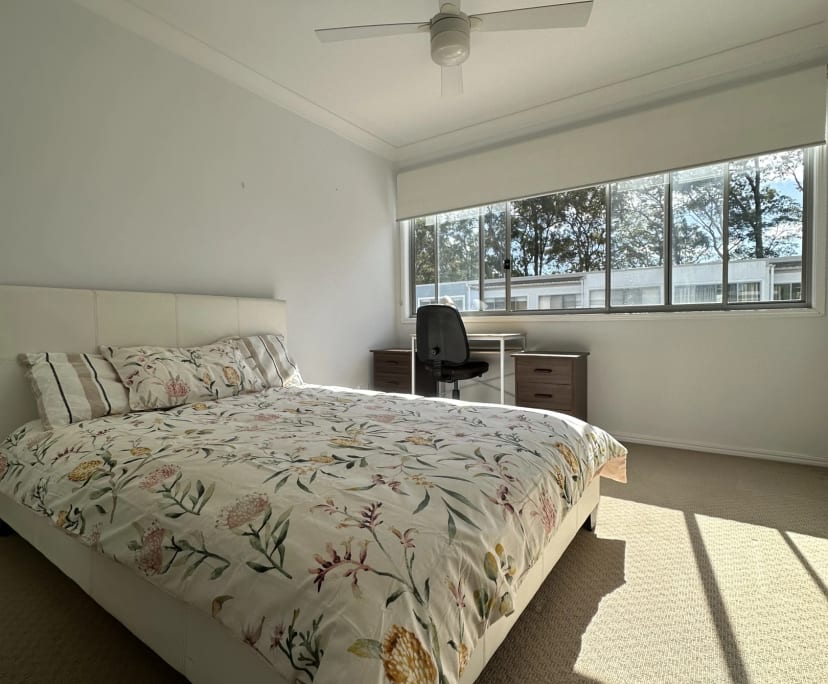 Furnished room in a share house