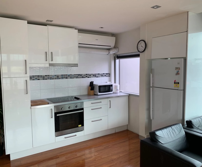 Furnished room in a flatshare