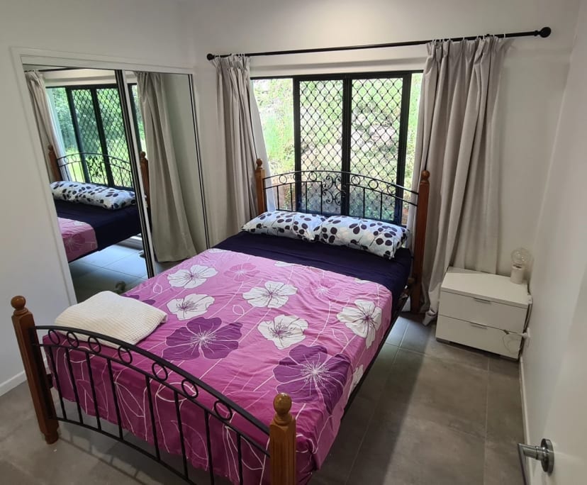 Room for Rent in Tully, QLD 180, Furnished, Share...