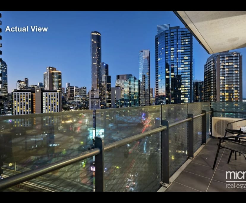 Room for Rent in Southbank, Melbourne 500, Furnis...