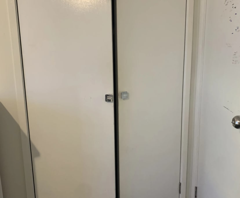 $280, Homestay, 1 bathroom, Paradise Point QLD 4216