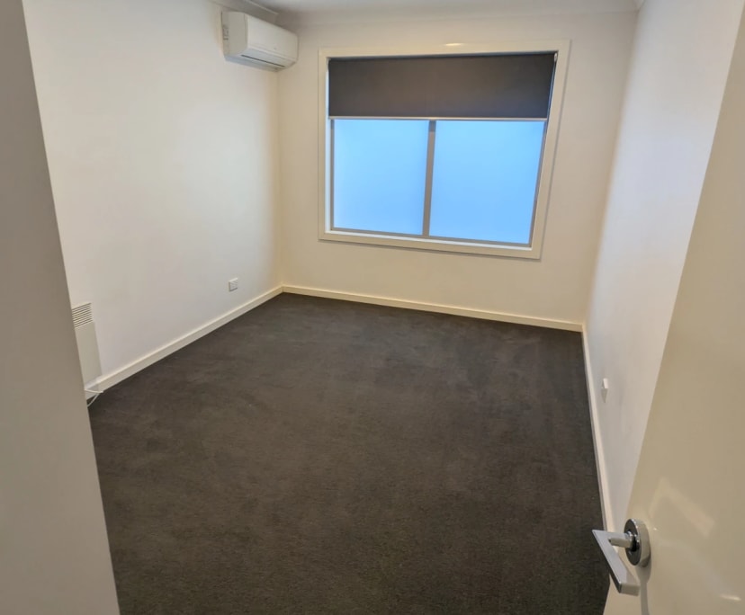 $200, Share-house, 3 bathrooms, Greenvale VIC 3059