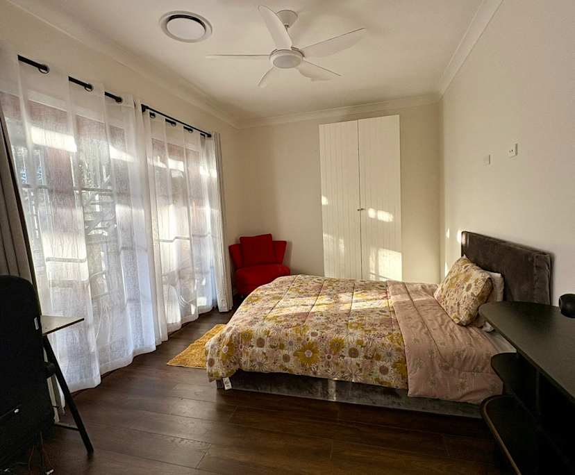 Furnished room in a share house