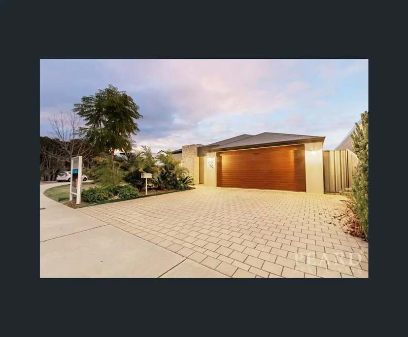 Room in a share house