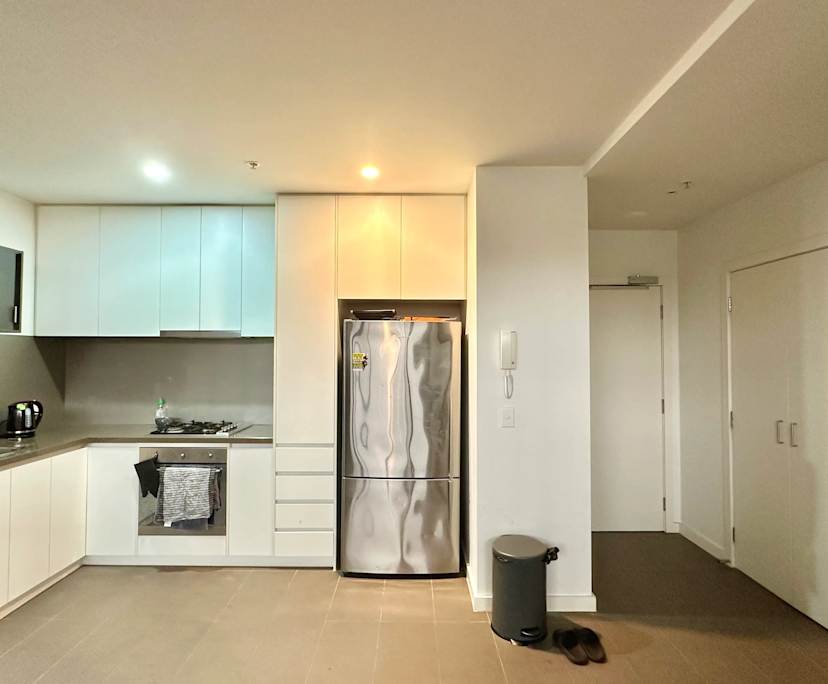 Furnished room with own bathroom