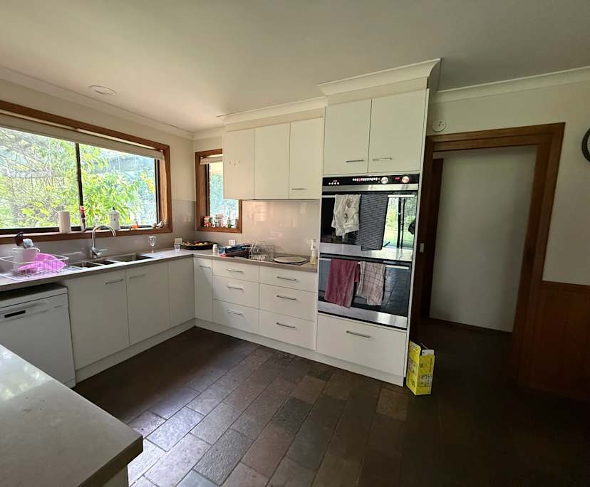 $180, Share-house, 3 bathrooms, Kialla West VIC 3631
