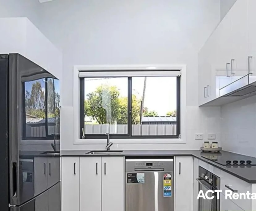 $300, Share-house, 4 bathrooms, Wanniassa ACT 2903