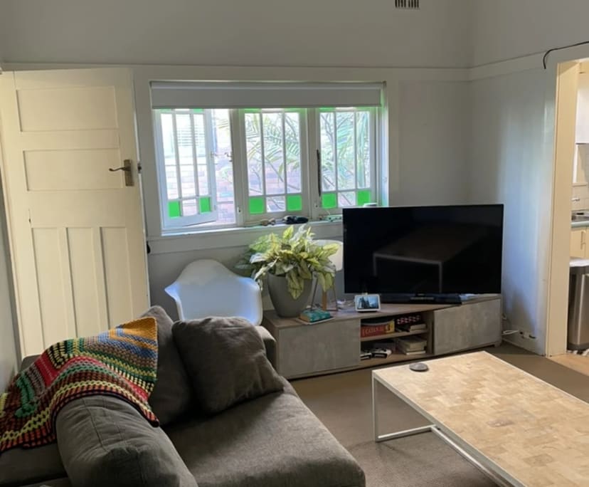 Whole property with 2 rooms for rent