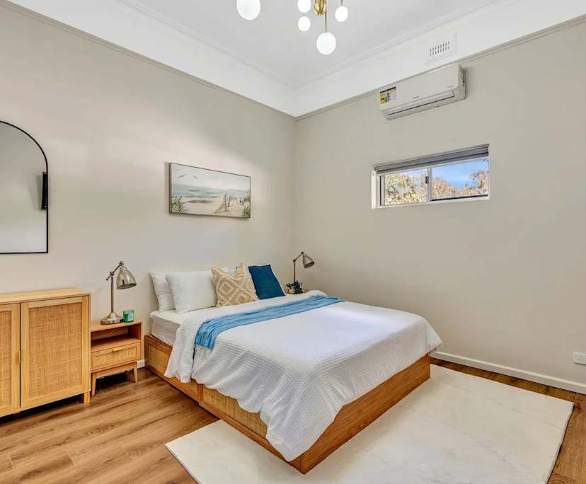 $1,500, Whole-property, 3 bathrooms, St Kilda VIC 3182