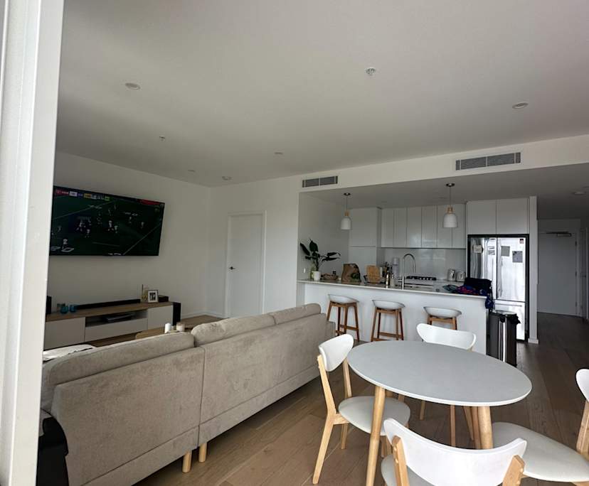 Whole property with 2 rooms for rent