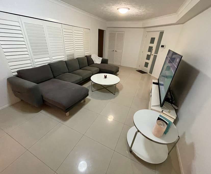 Room in a share house