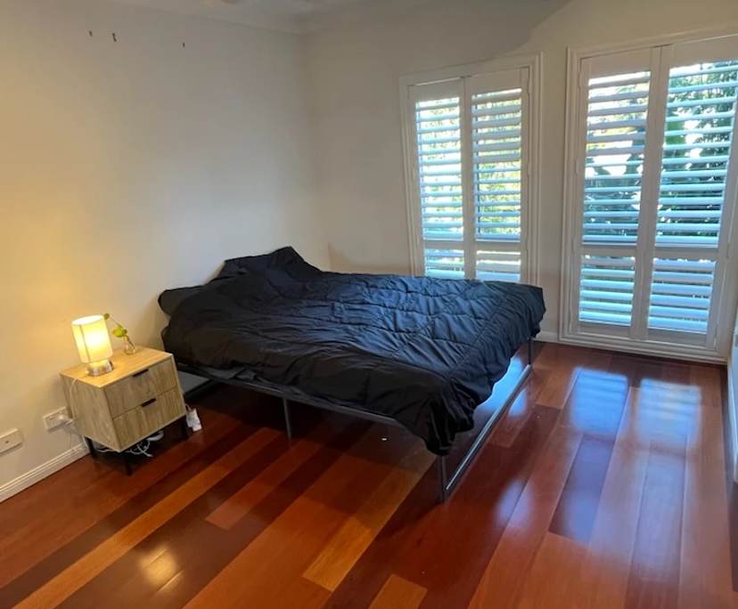 $325, Share-house, 3 bathrooms, Hawthorne QLD 4171