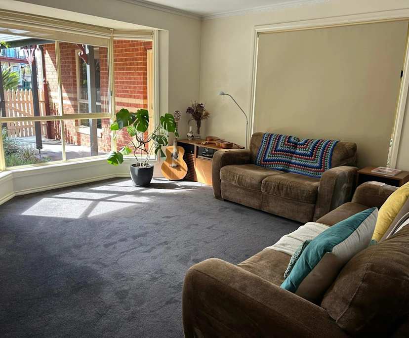 Whole property with 3 rooms for rent