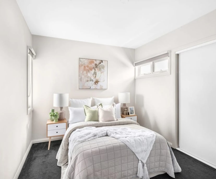 Furnished room in a share house