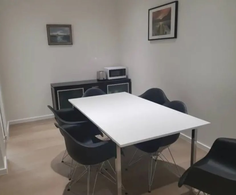 $325, Share-house, 5 bathrooms, Birmingham Gardens NSW 2287