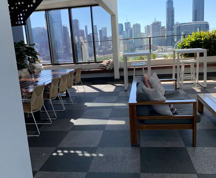 $400, Flatshare, 2 bathrooms, South Brisbane QLD 4101