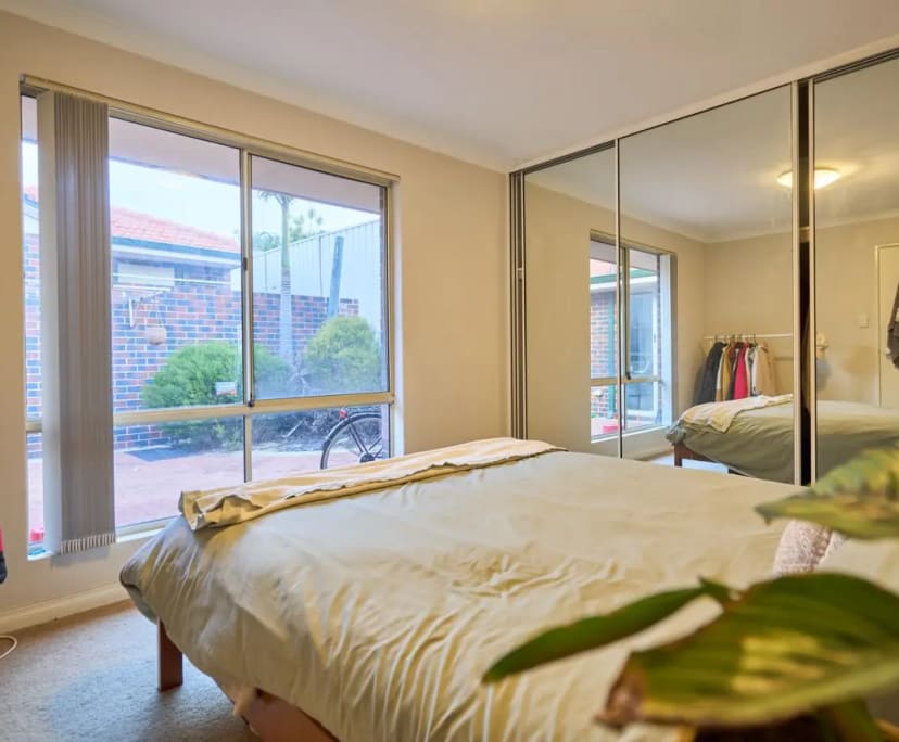 Furnished room in a share house