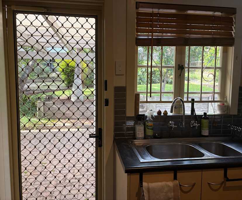$315, Share-house, 2 bathrooms, Coorparoo QLD 4151