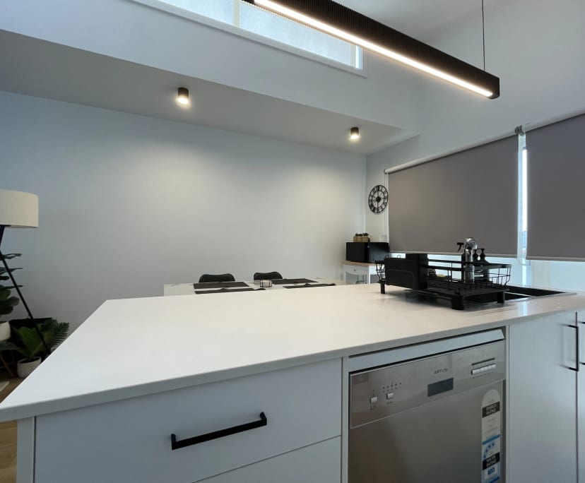 $300, Share-house, 2 bathrooms, Sunshine North VIC 3020