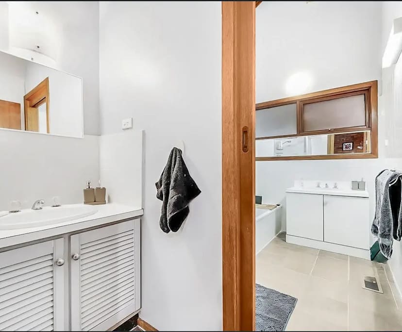 $200, Share-house, 3 rooms, Craigieburn VIC 3064, Craigieburn VIC 3064