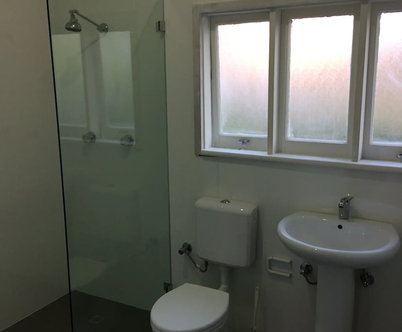 $210, Share-house, 4 bathrooms, Keiraville NSW 2500