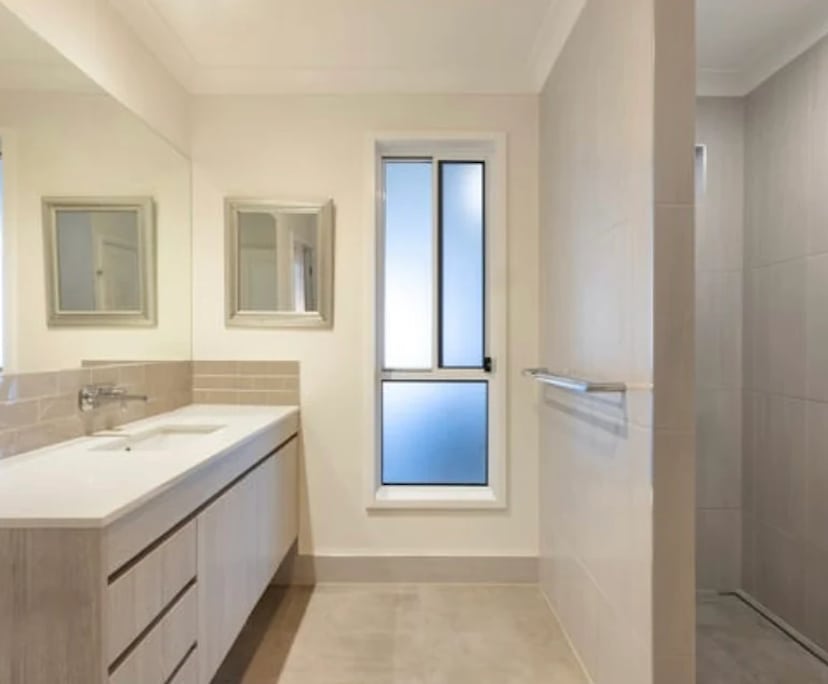 $400, Share-house, 5 bathrooms, Maudsland QLD 4210