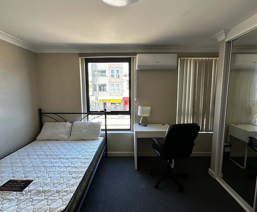 $430, Flatshare, 3 bathrooms, Camperdown NSW 2050