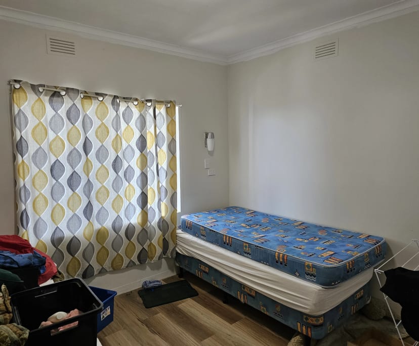 $250, Share-house, 3 bathrooms, Shoreham VIC 3916