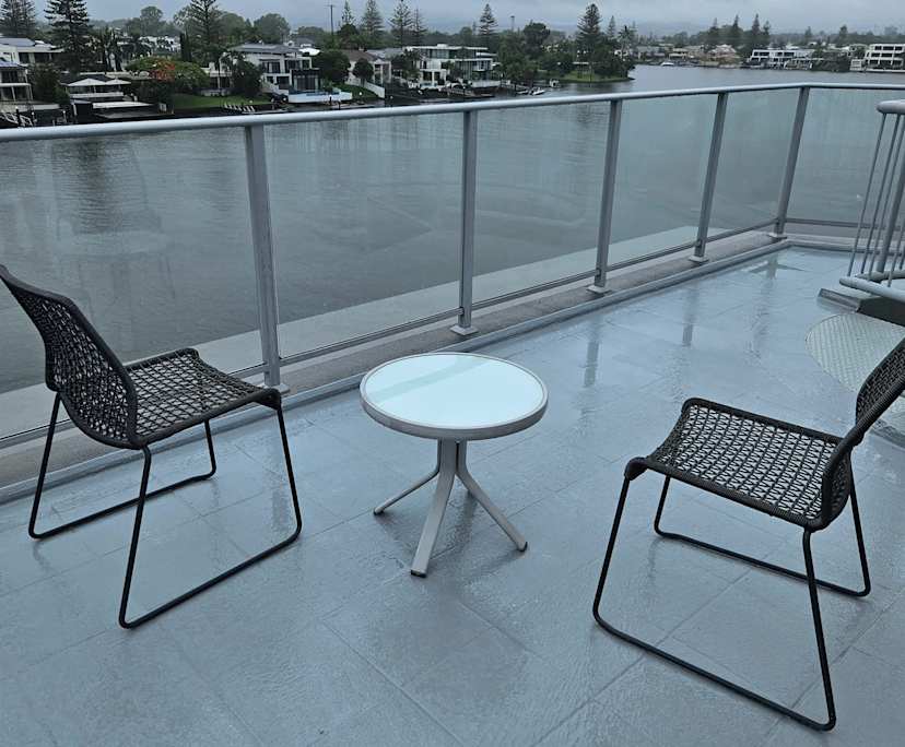 $600, Flatshare, 2 bathrooms, Surfers Paradise QLD 4217