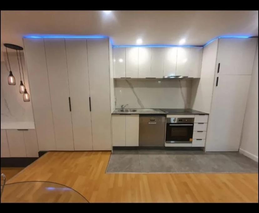 Whole property with 3 rooms for rent