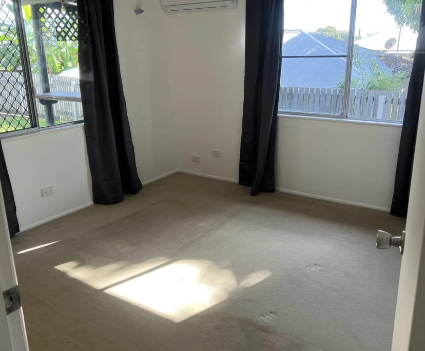 propertyImage