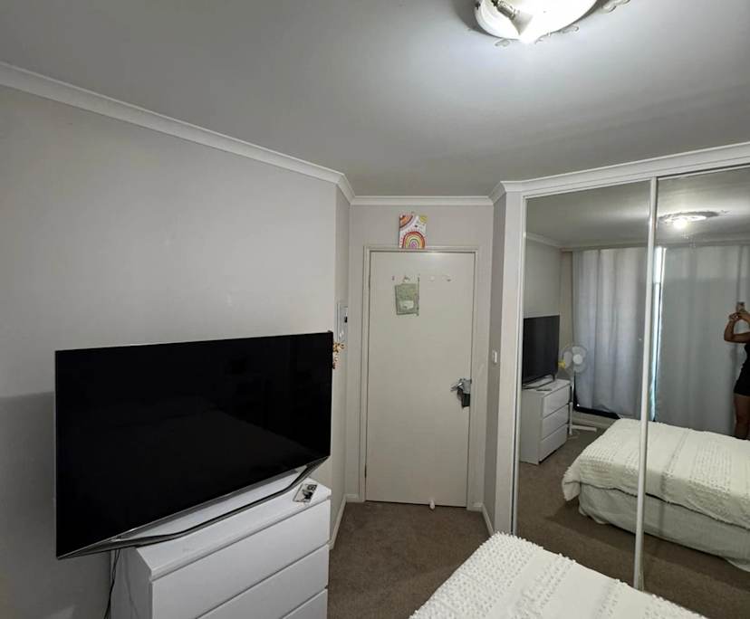Furnished room with own bathroom