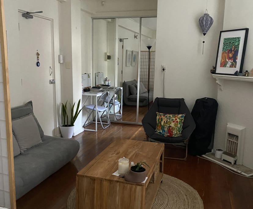 Furnished room studio flat for rent
