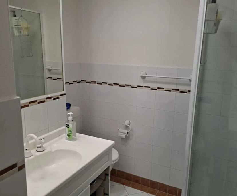 $425, Flatshare, 2 bathrooms, Dulwich Hill NSW 2203