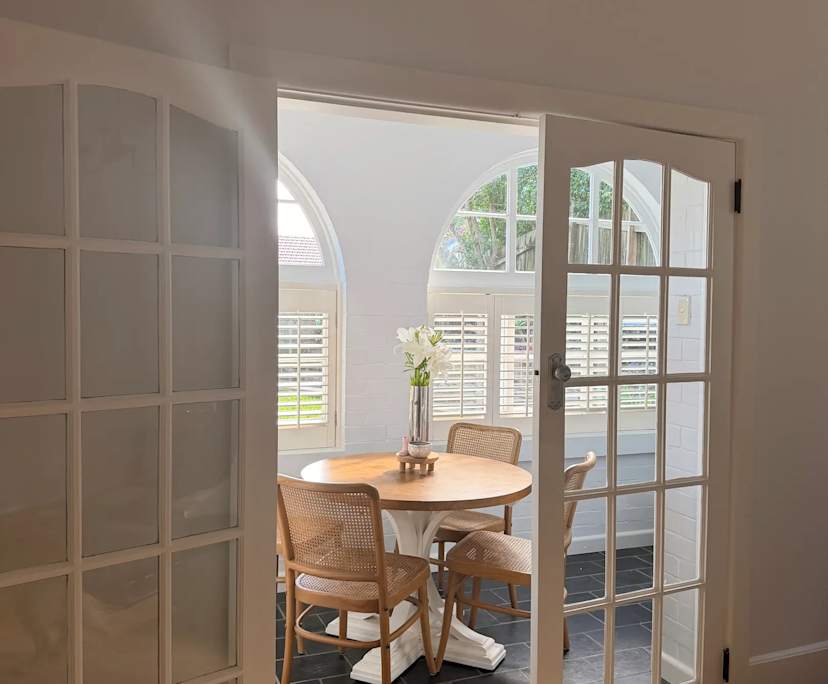 Unfurnished room in a flatshare