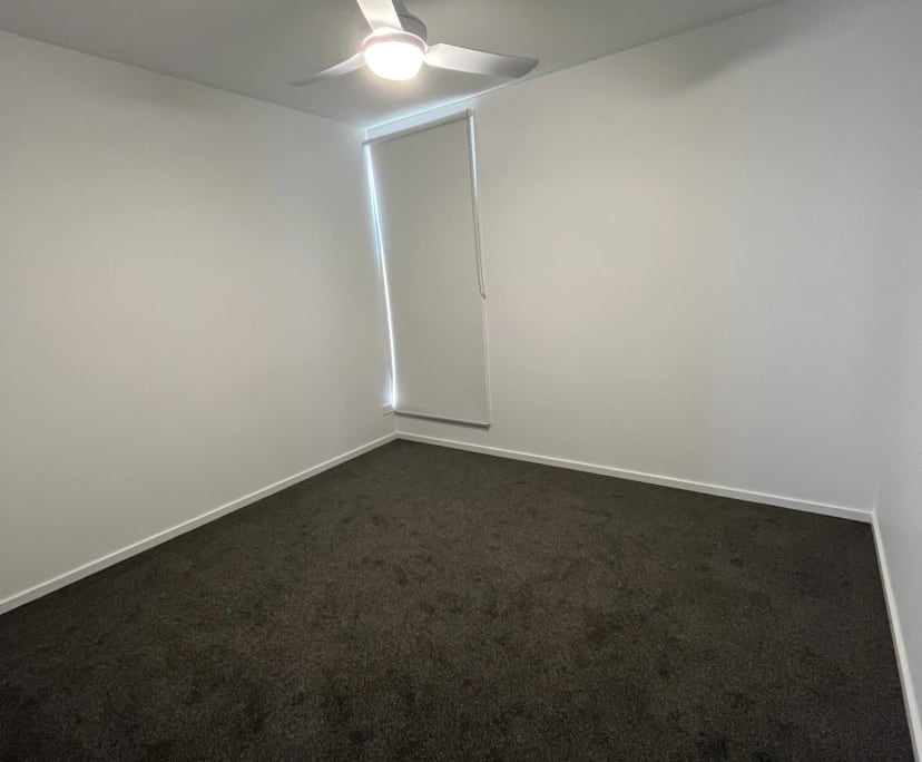 Room for Rent in Hamlyn Heights, Geelong 146, Unf...