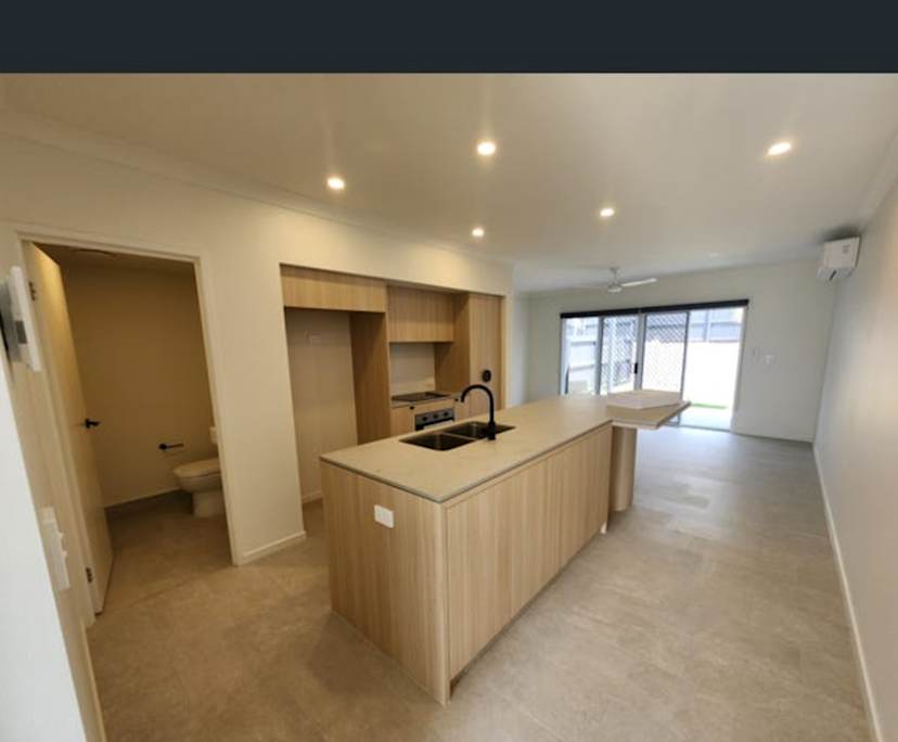 Unfurnished room with own bathroom