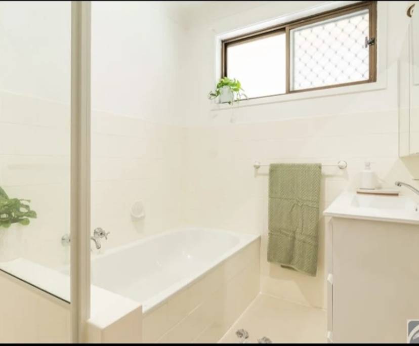 $300, Share-house, 3 bathrooms, Goonellabah NSW 2480