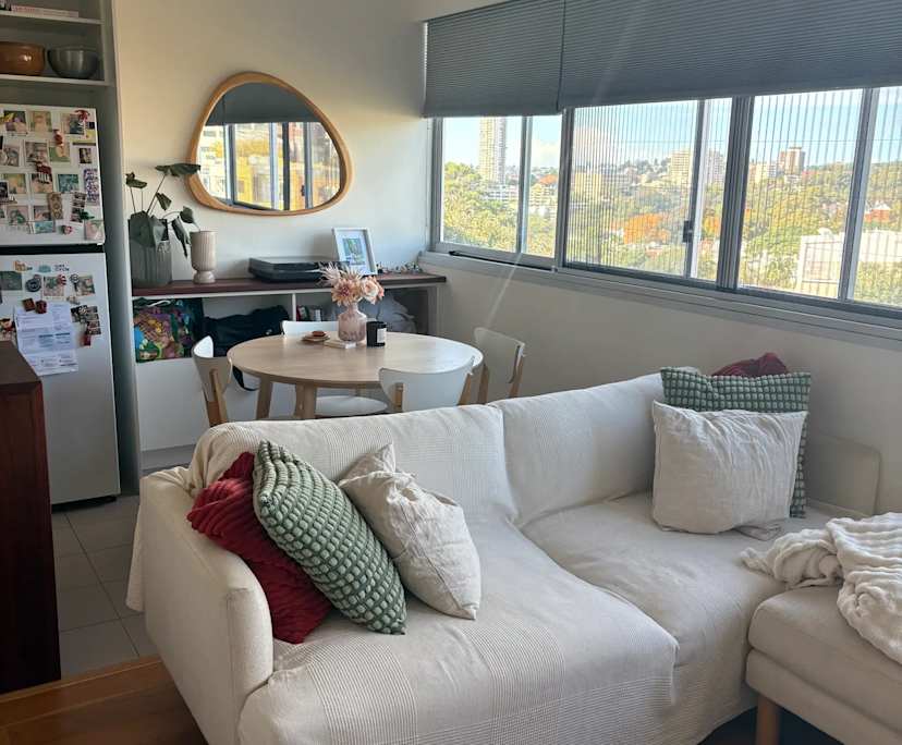Unfurnished room in a flatshare