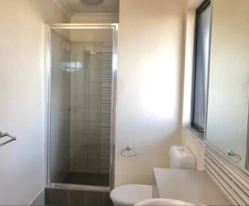 Unfurnished room with own bathroom