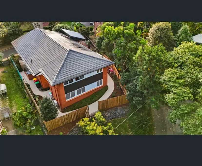 propertyImage