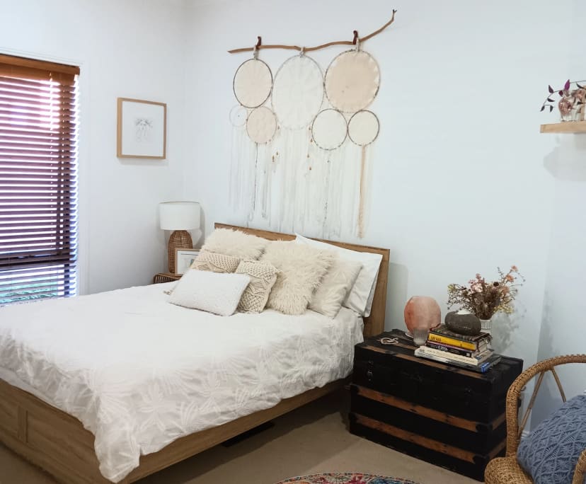 $300, Homestay, 3 bathrooms, Traralgon East VIC 3844