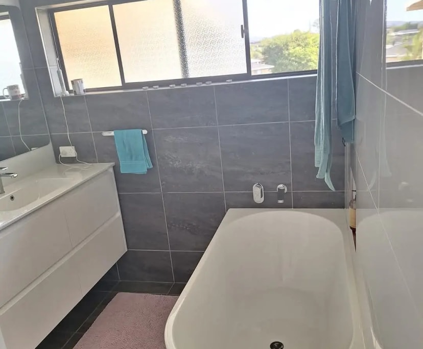 Unfurnished room in a share house